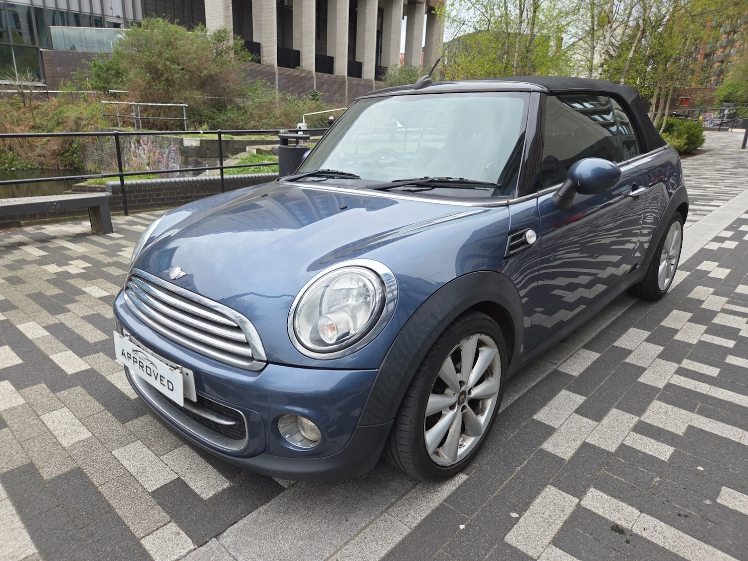 Used MINI Convertible 2011 for sale - 78183530: Photo 8