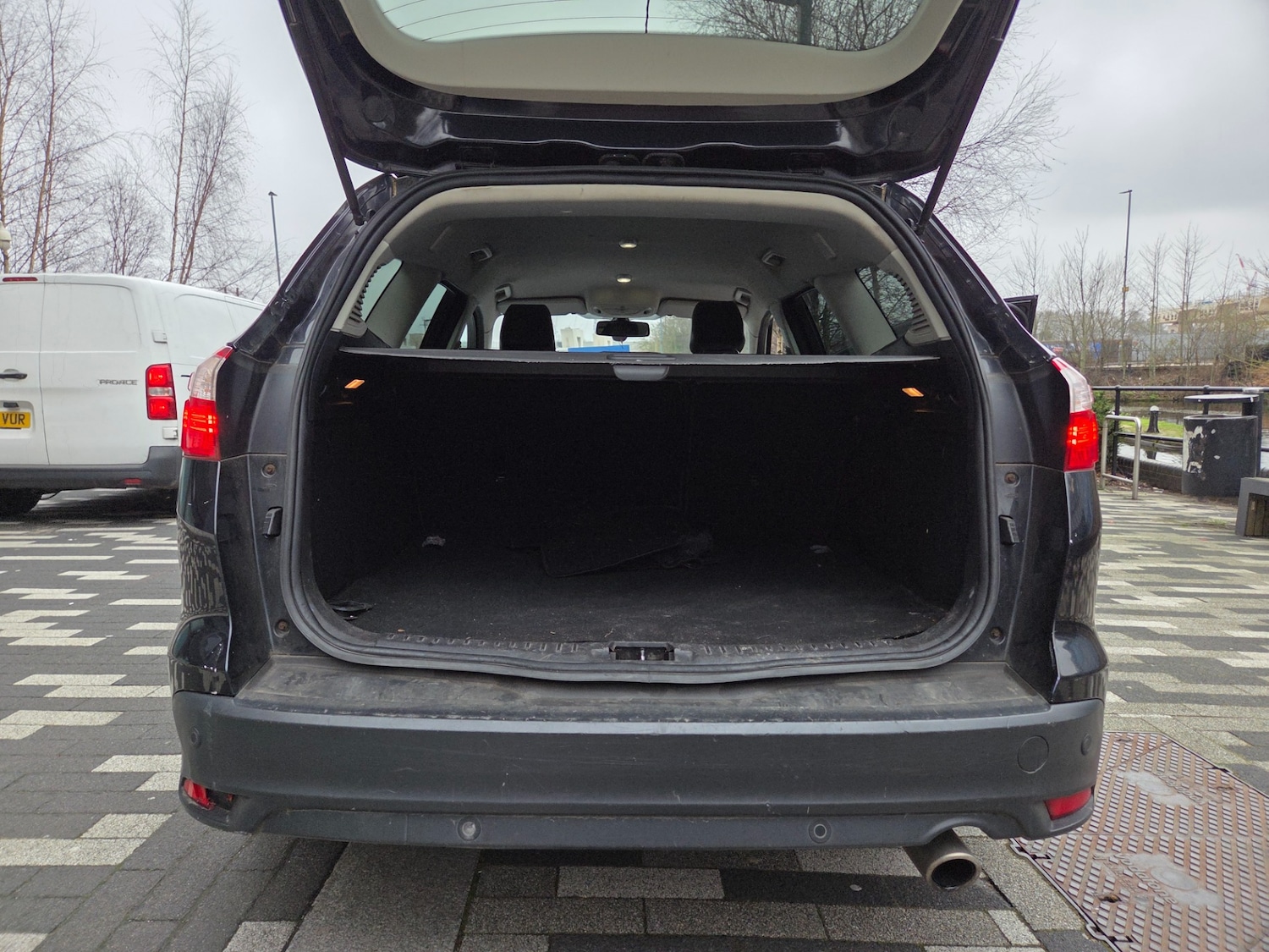 Used Ford Focus 2012 for sale - 77840131: Photo 13