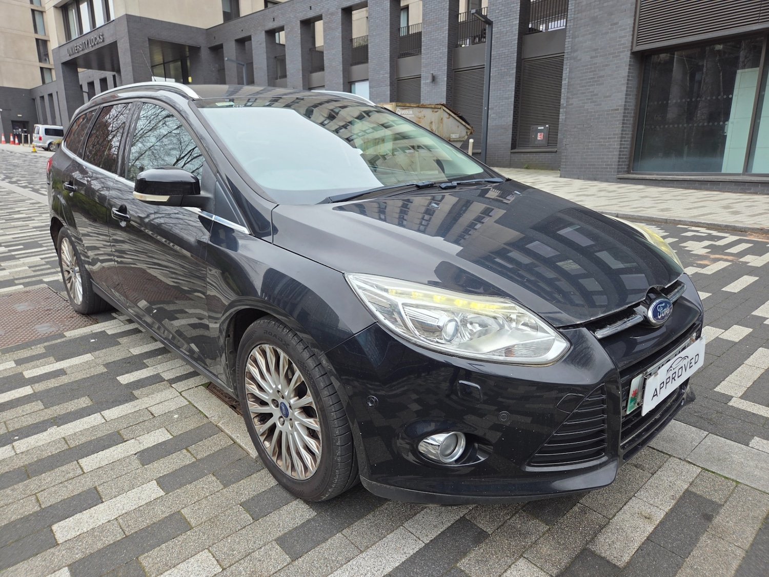 Used Ford Focus 2012 for sale - 77840131: Photo 2