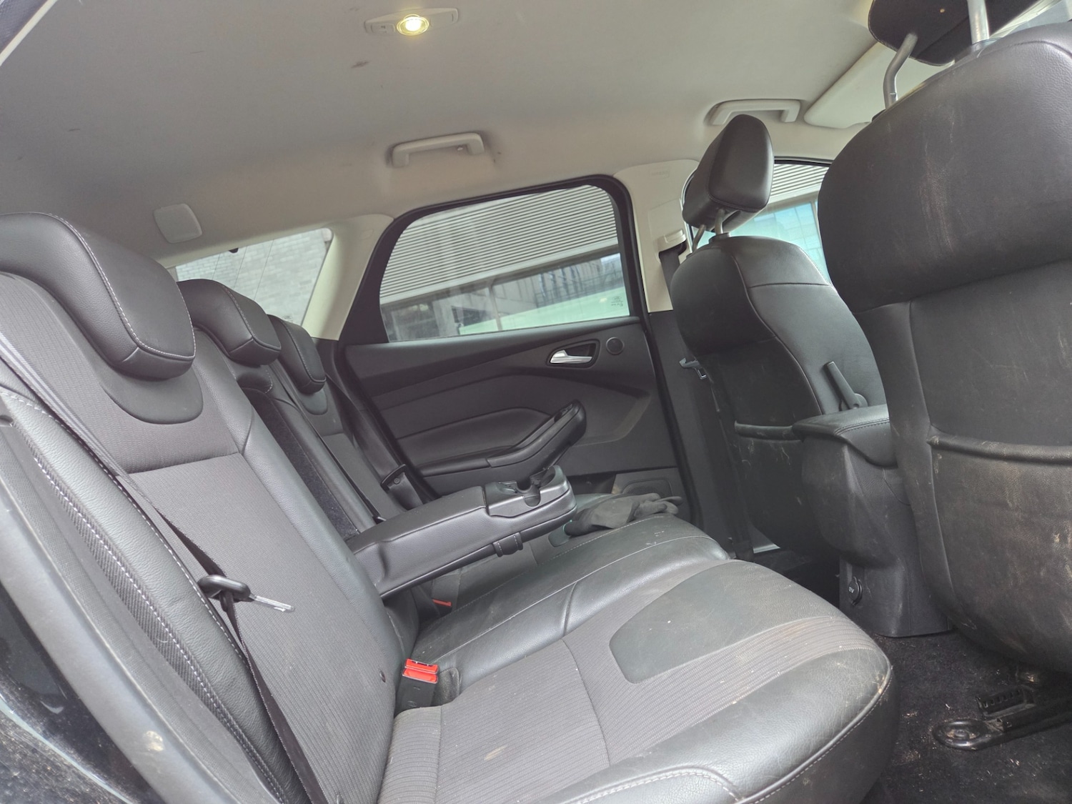 Used Ford Focus 2012 for sale - 77840131: Photo 8