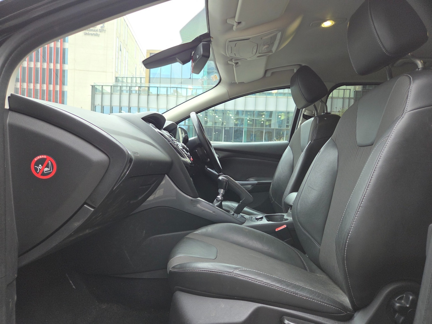 Used Ford Focus 2012 for sale - 77840131: Photo 9