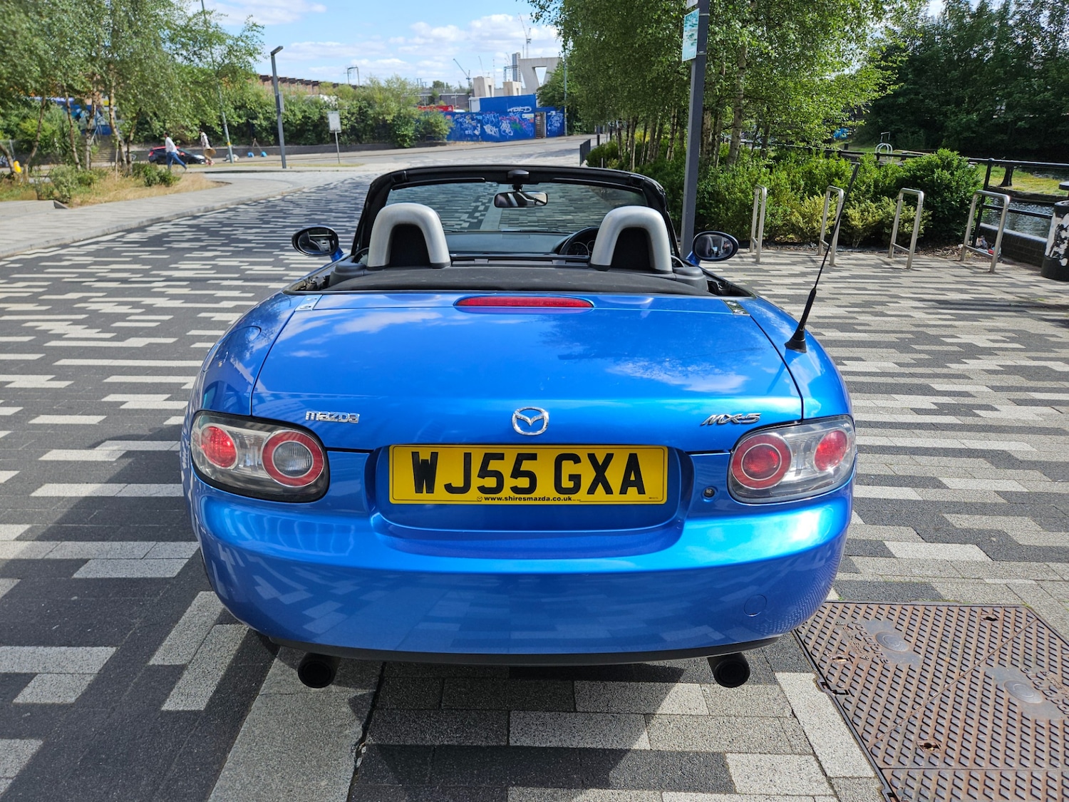 Vehicle 5