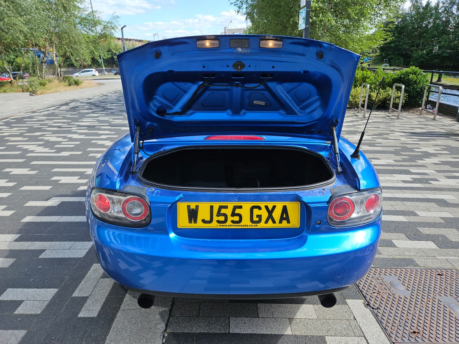 Vehicle 6