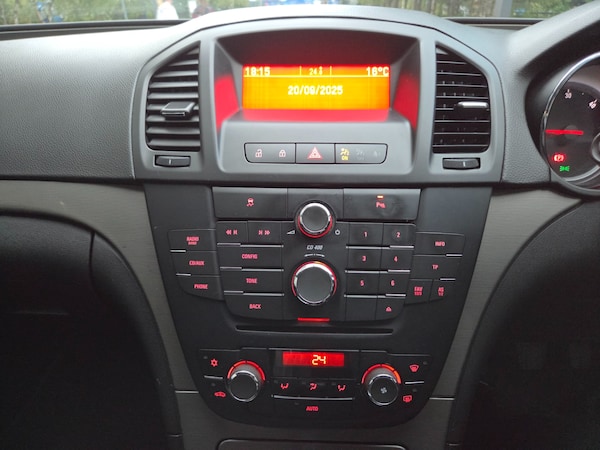 Used Vauxhall Insignia 2011 for sale - 76021595: Photo 15