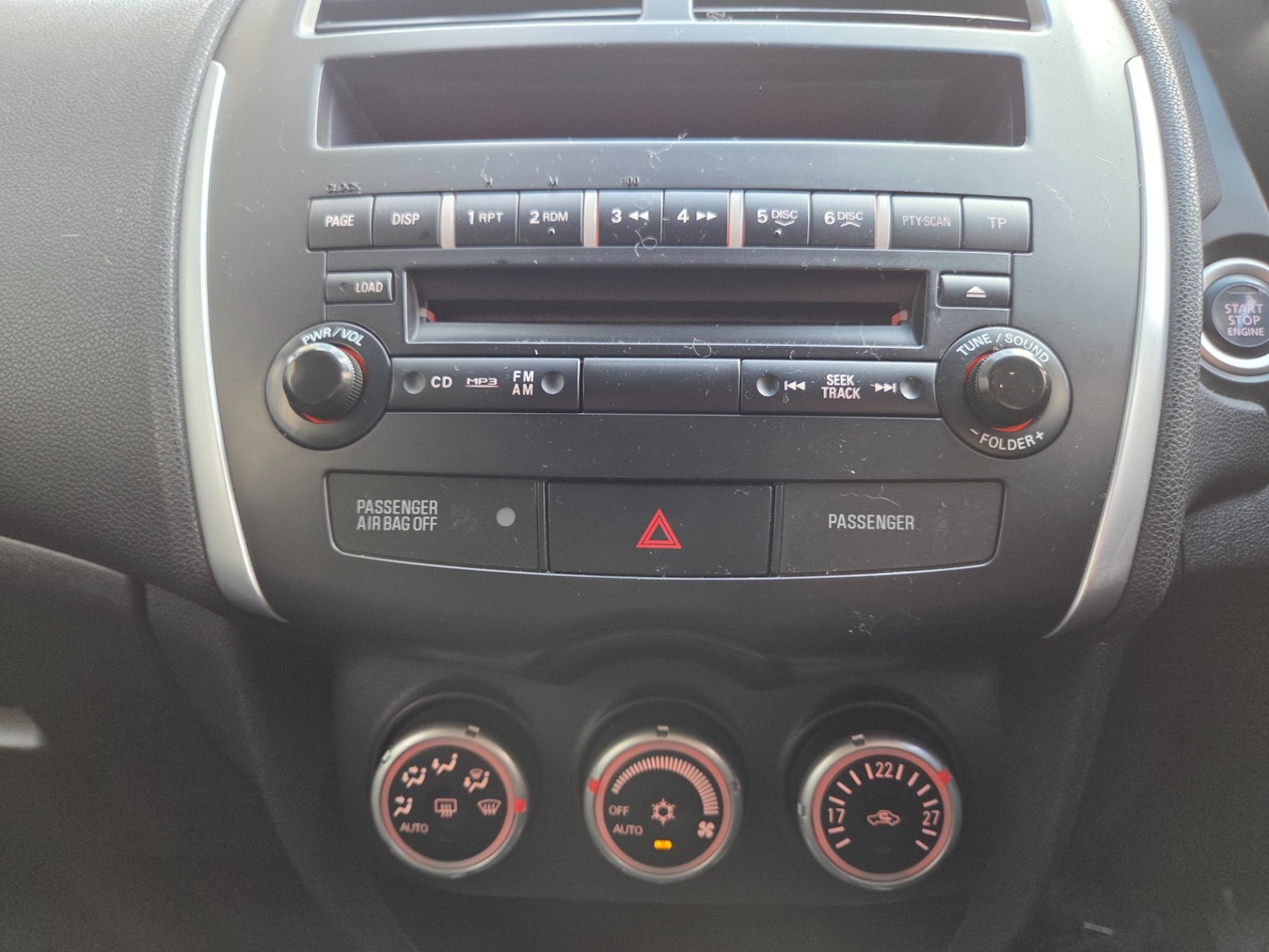 Used Mitsubishi ASX 2011 for sale - 77357597: Photo 11