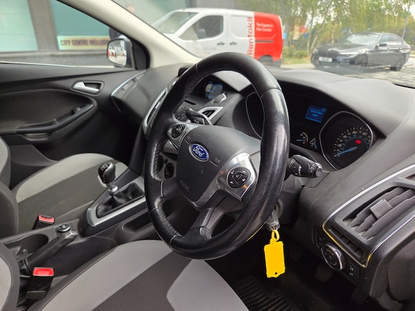 Used Ford Focus 2012 for sale - 76260956: Photo 10