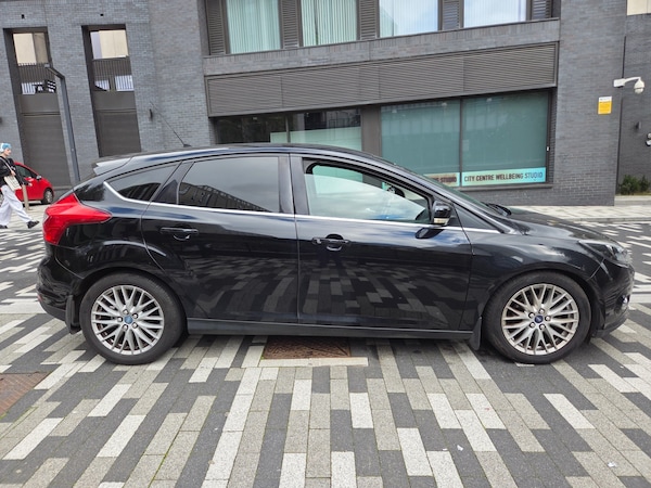 Used Ford Focus 2012 for sale - 76260956: Photo 17
