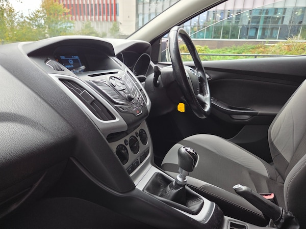 Used Ford Focus 2012 for sale - 76260956: Photo 9