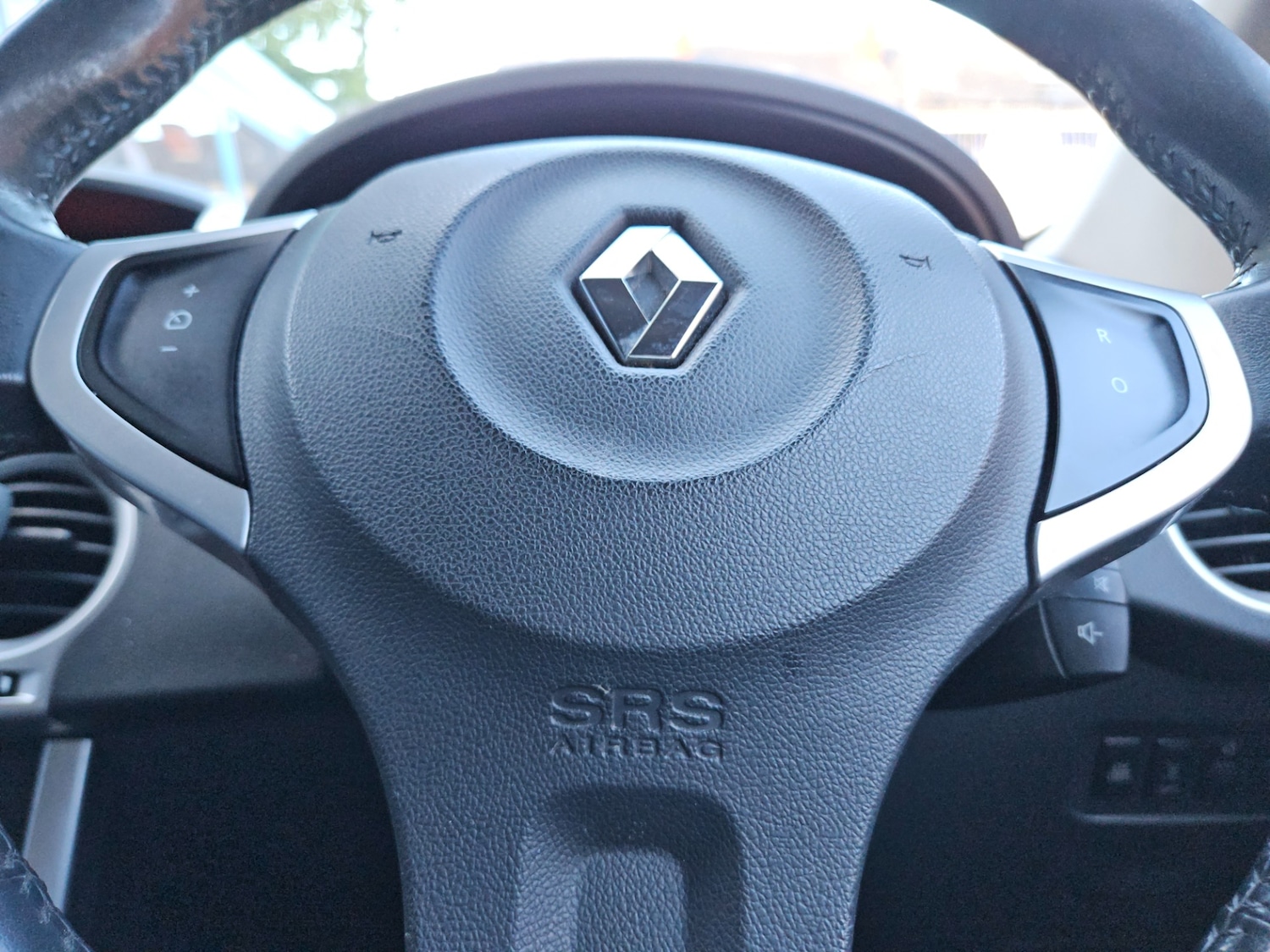 Renault Koleos 2009 (09) - 2.0 dCi Dynamique S 5dr - Image 14