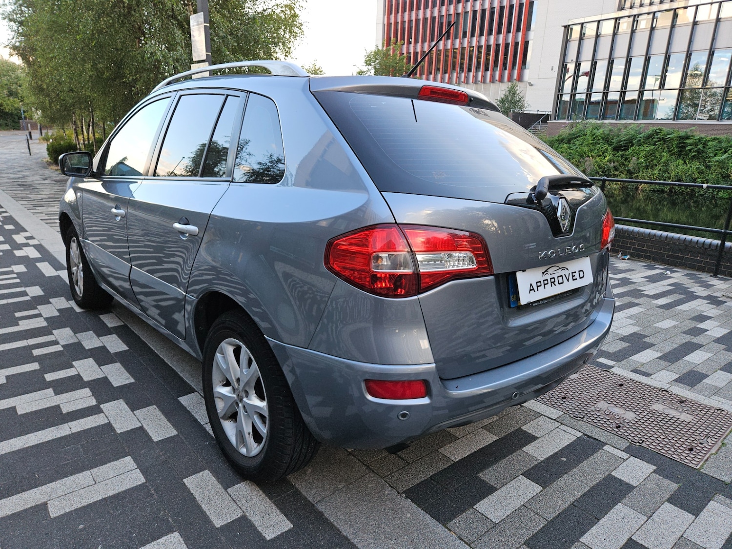 Renault Koleos 2009 (09) - 2.0 dCi Dynamique S 5dr - Image 18