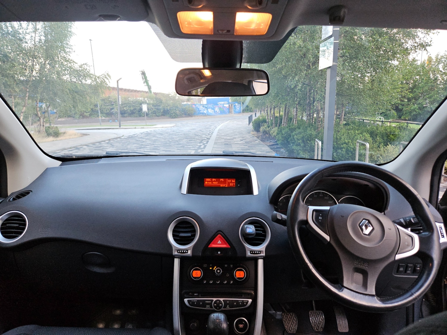 Renault Koleos 2009 (09) - 2.0 dCi Dynamique S 5dr - Image 8