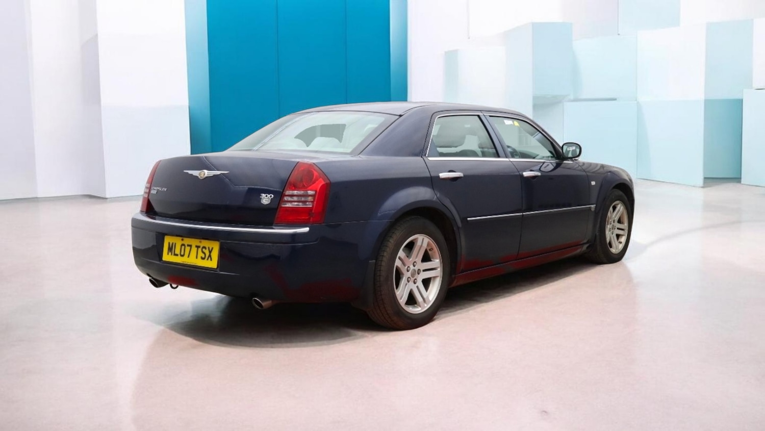 Used Chrysler 300C 2007 for sale - 78018729: Photo 3