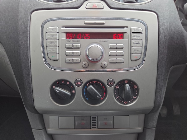 Used Ford Focus 2008 for sale - 76212204: Photo 14