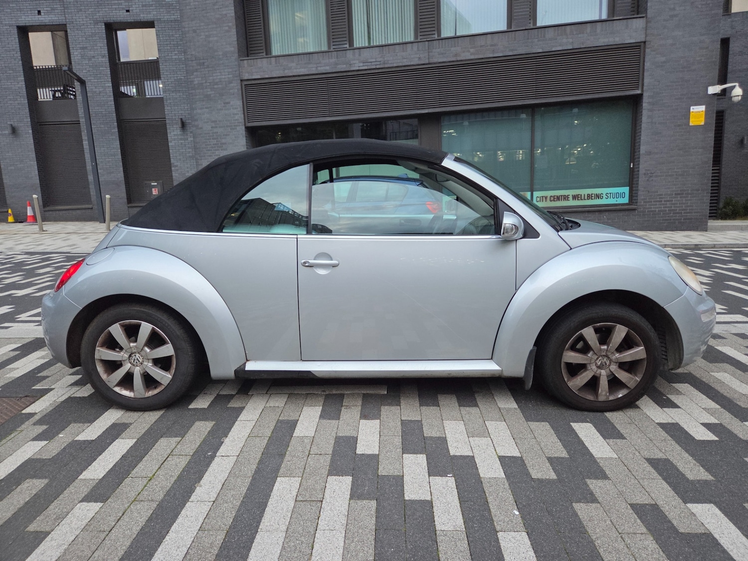 Used Volkswagen Beetle 2006 for sale - 76187396: Photo 10
