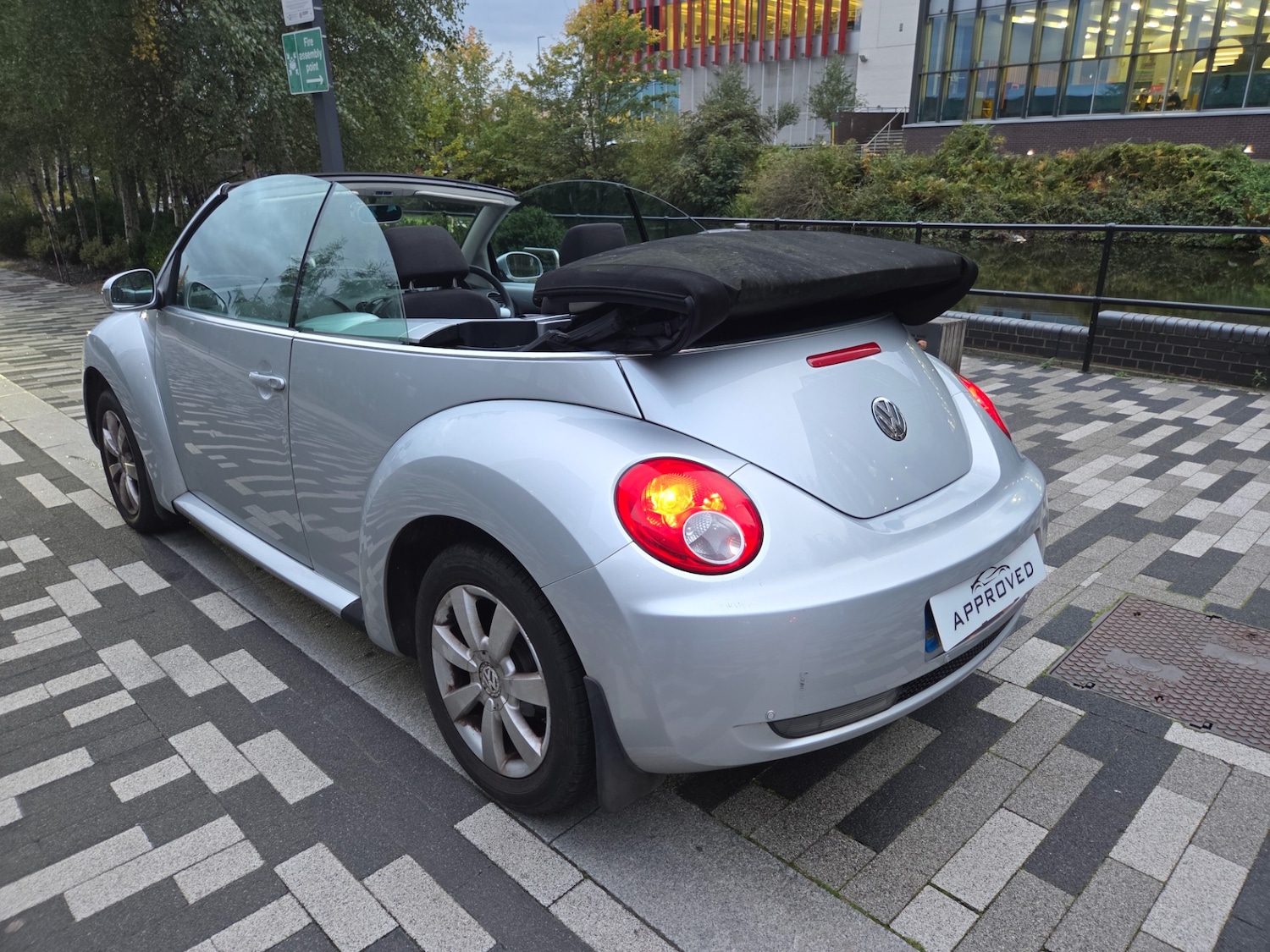 Used Volkswagen Beetle 2006 for sale - 76187396: Photo 3