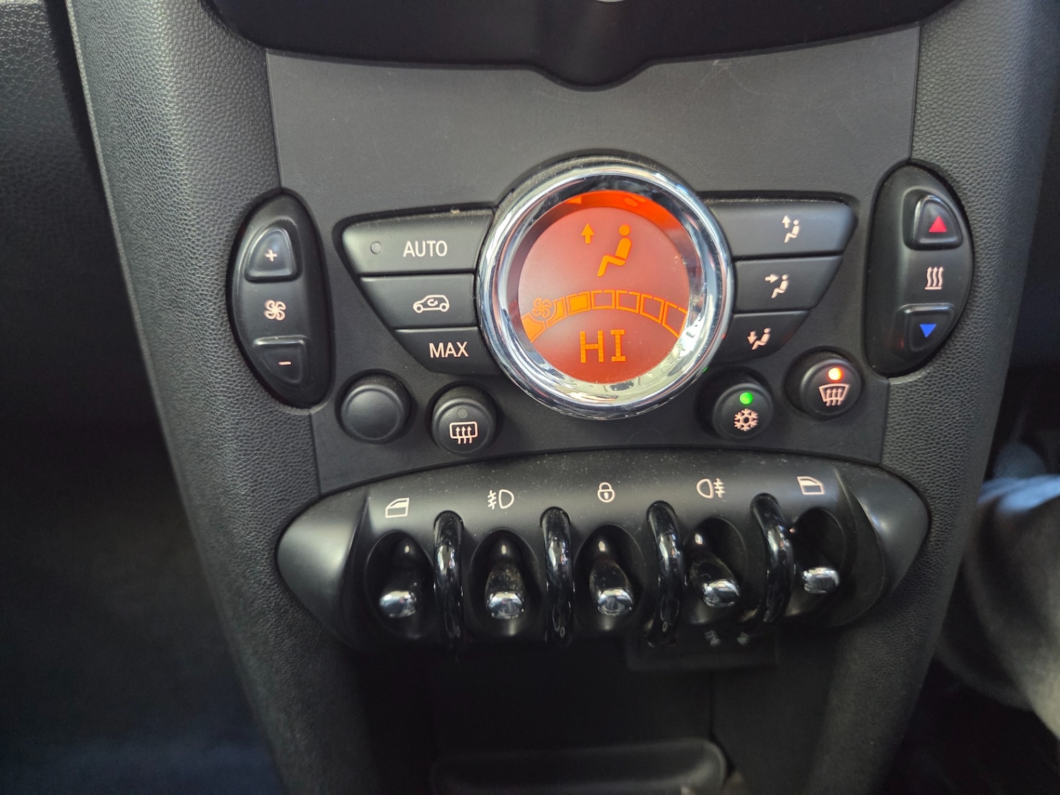 Used MINI Hatch 2010 for sale - 76899727: Photo 15