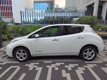 Used Nissan Leaf 2015 for sale - 79452347: Photo