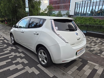 Used Nissan Leaf 2015 for sale - 79452347: Photo