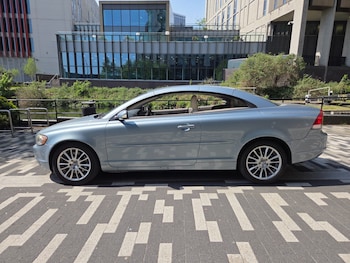 Used Volvo C70 2006 for sale - 78460339: Photo