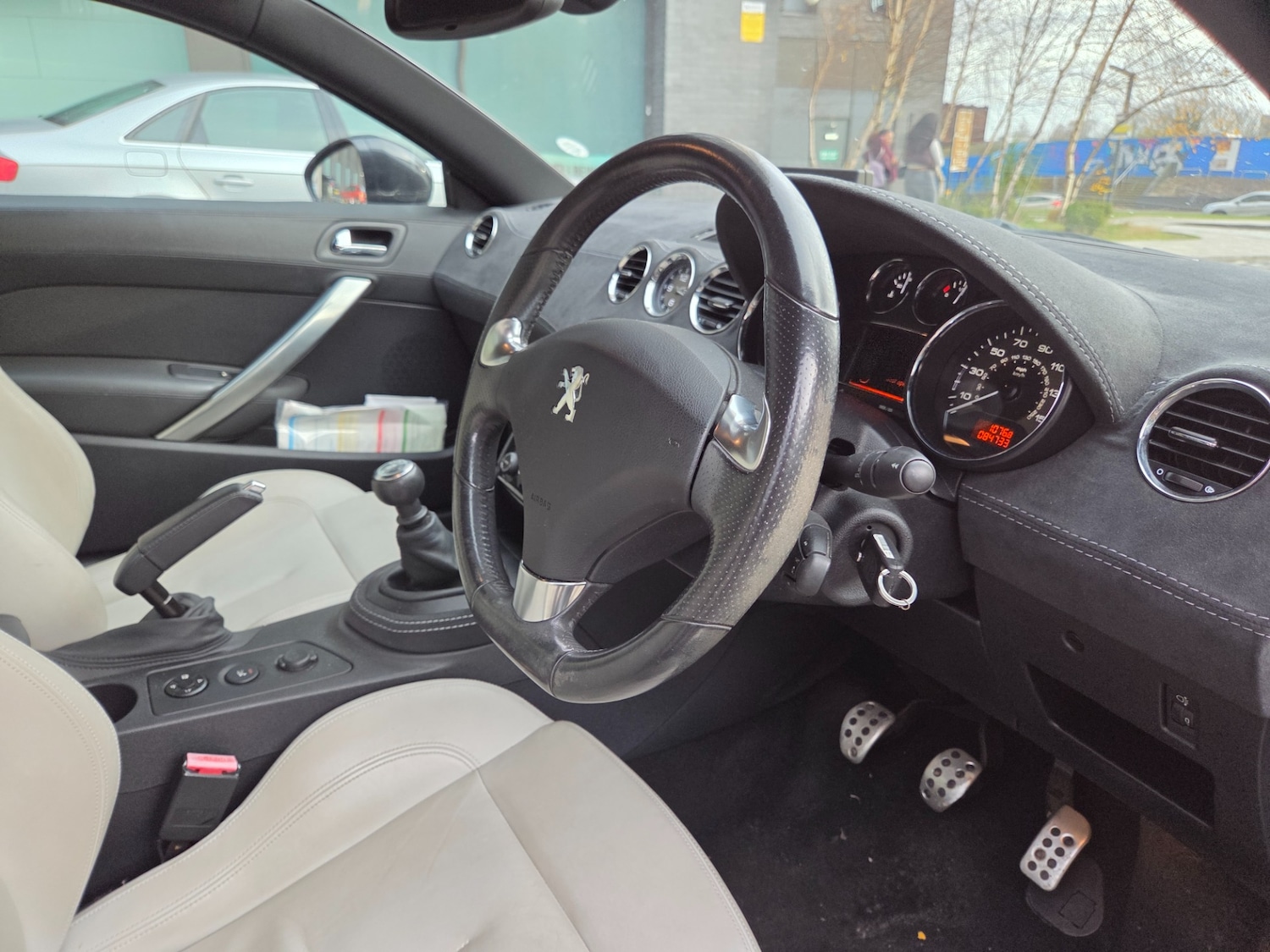 Used Peugeot RCZ 2011 for sale - 76863697: Photo 12