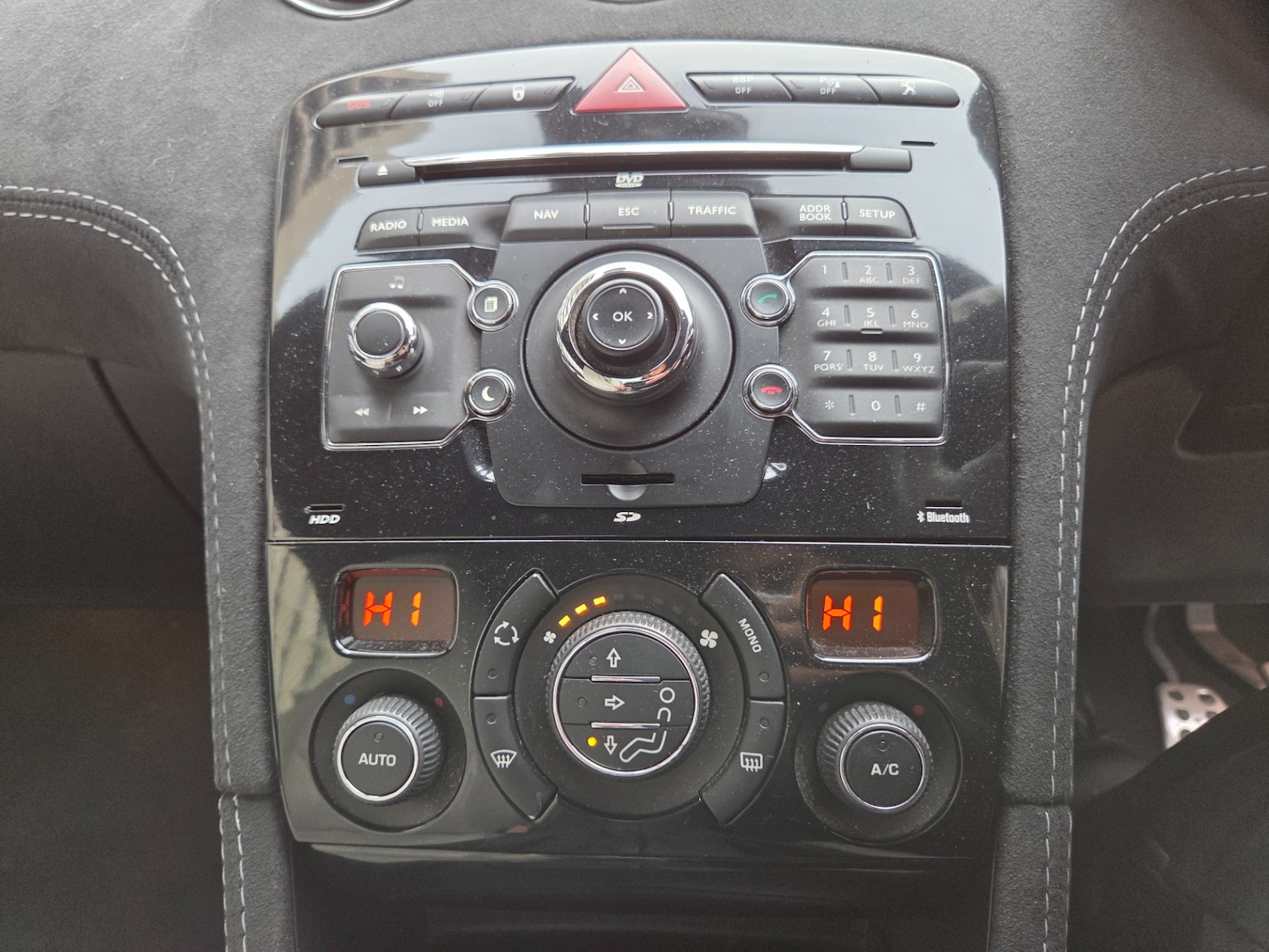 Used Peugeot RCZ 2011 for sale - 76863697: Photo 16