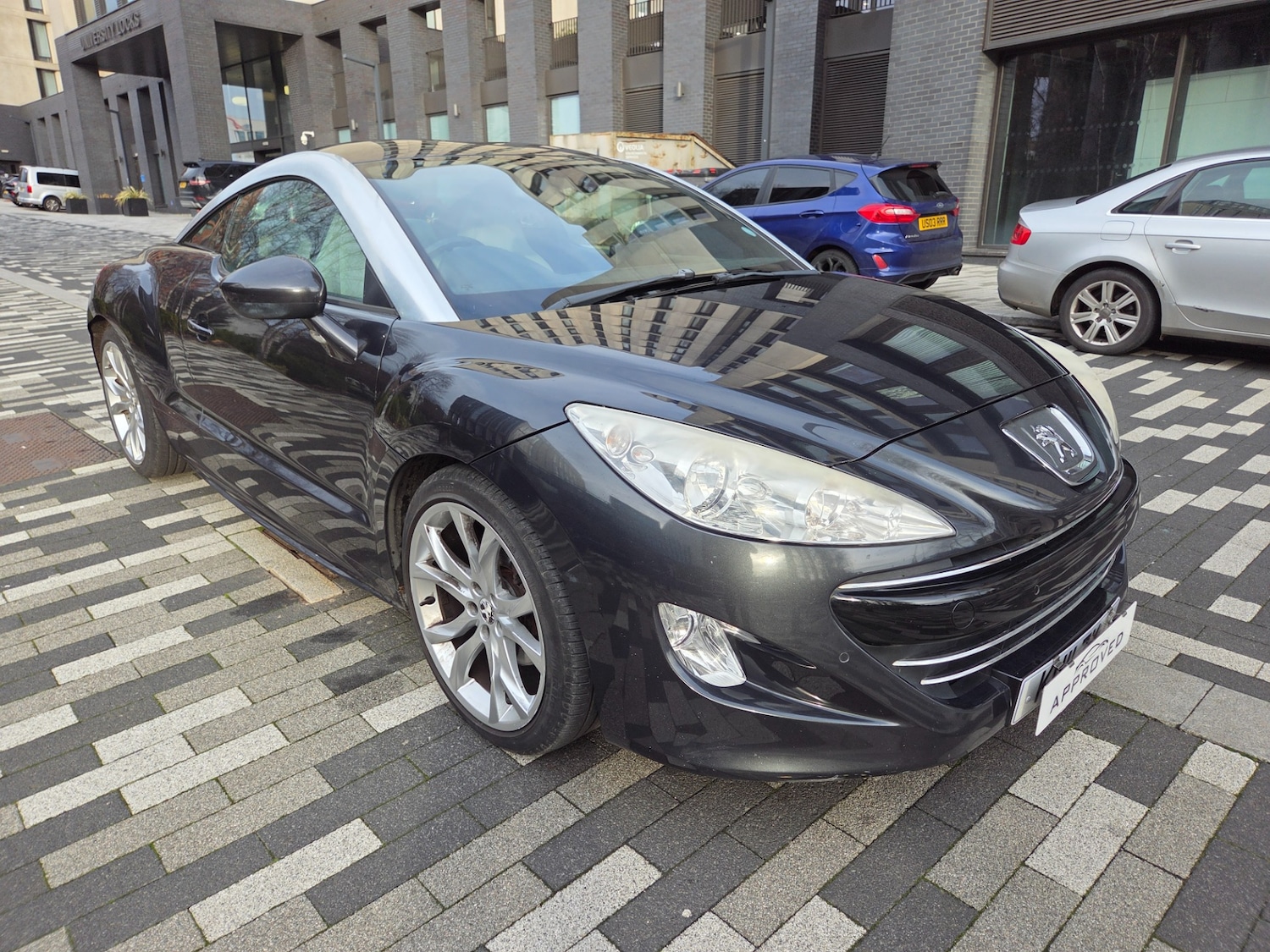 Used Peugeot RCZ 2011 for sale - 76863697: Photo 2