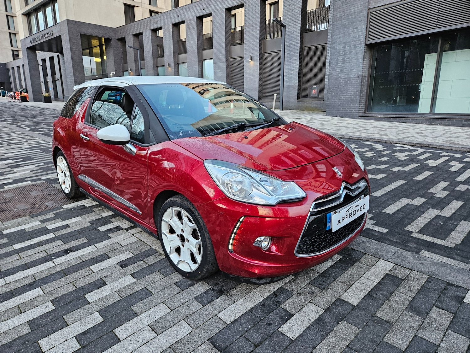 Used Citroen DS3 2011 for sale - 76397204: Photo 2