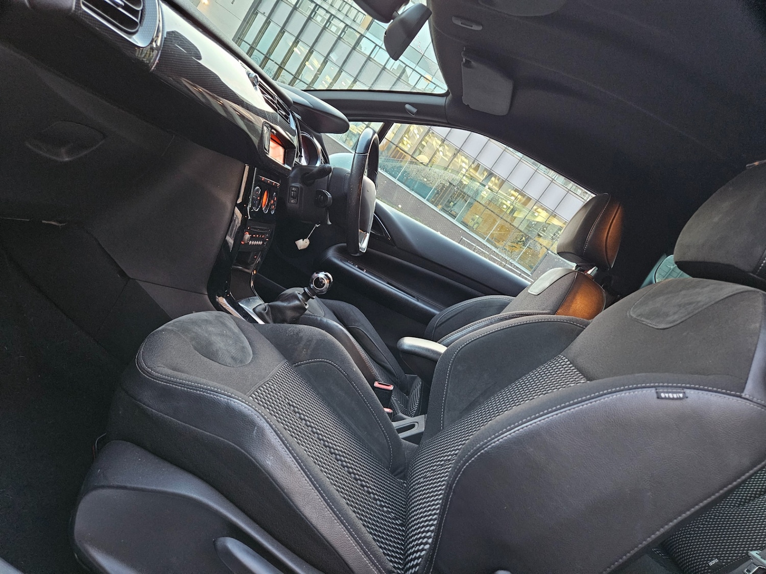 Used Citroen DS3 2011 for sale - 76397204: Photo 9