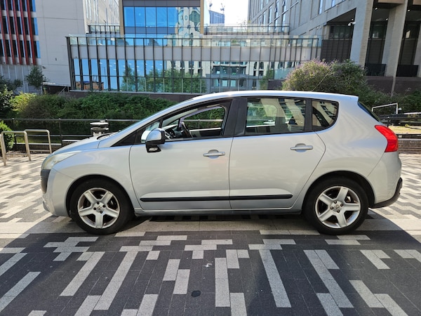 Used Peugeot 3008 2010 for sale - 76071427: Photo 1