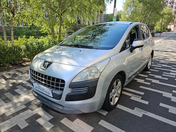 Used Peugeot 3008 2010 for sale - 76071427: Photo 2