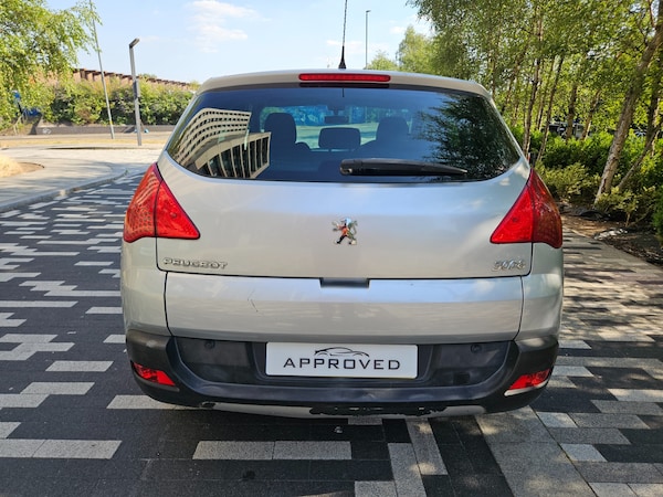 Used Peugeot 3008 2010 for sale - 76071427: Photo 7