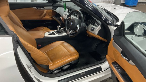 Used BMW Z4 2011 for sale - 78169397: Photo 15