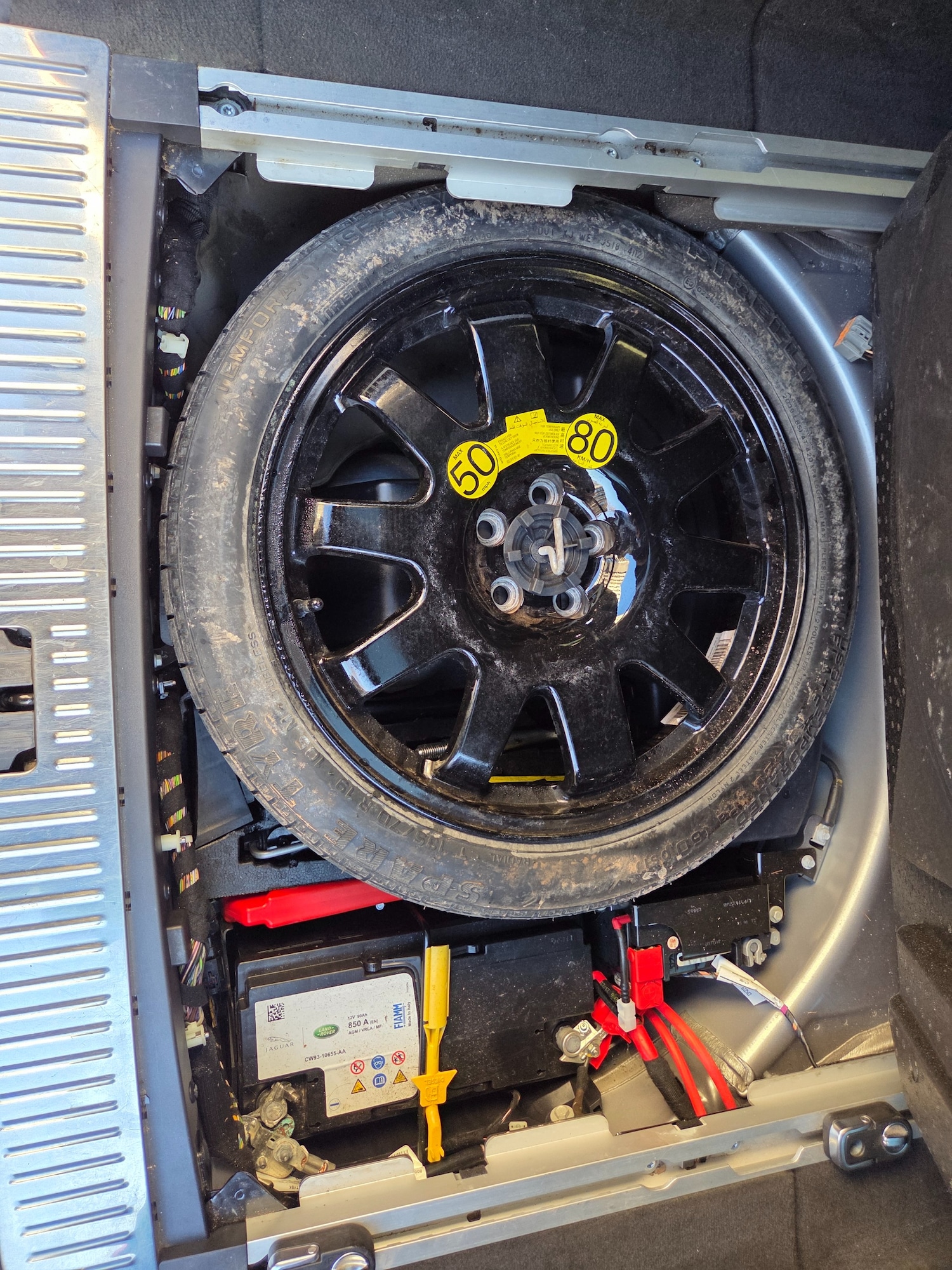 Used Jaguar XF 2013 for sale - 77938516: Photo 18