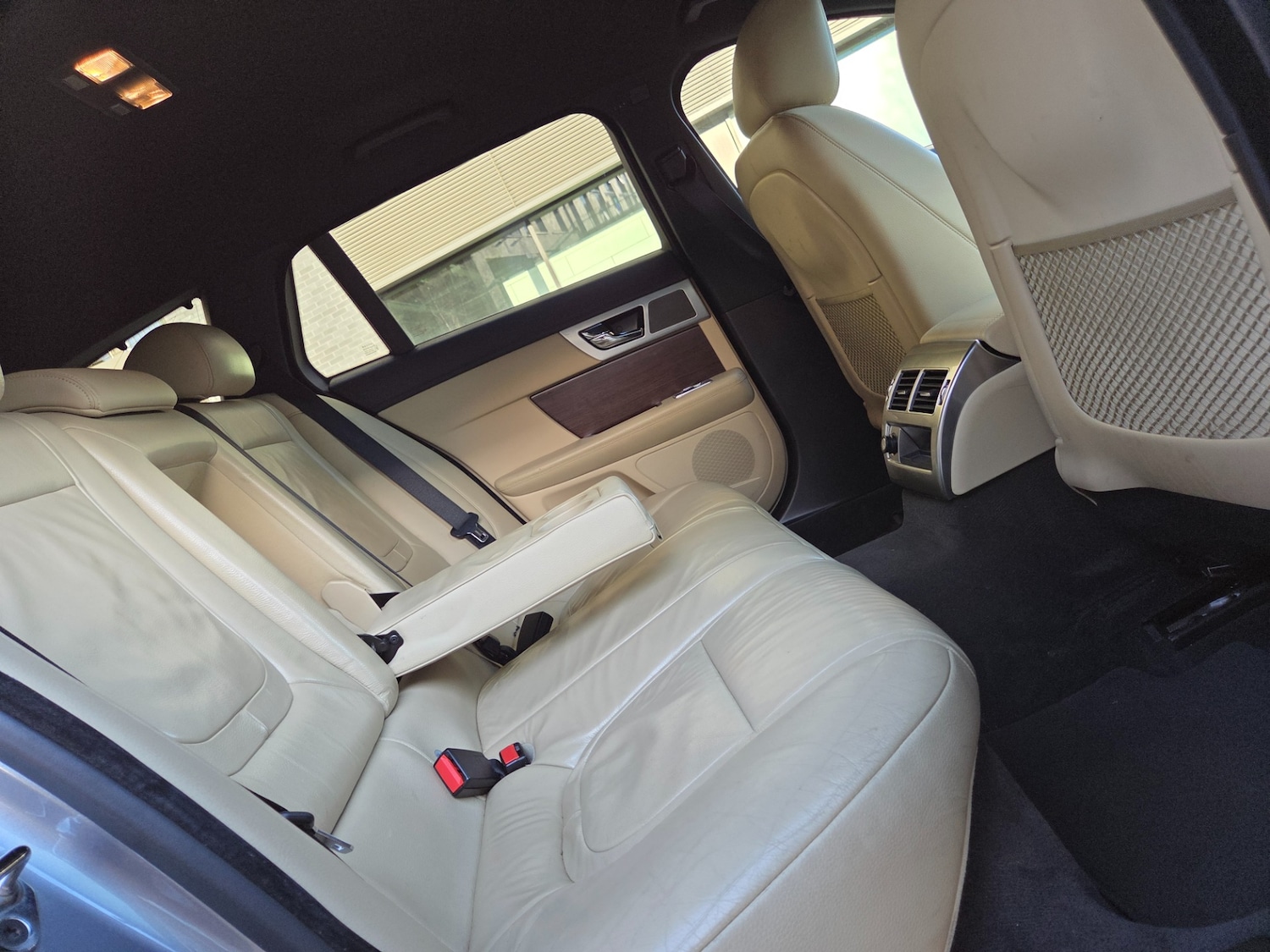 Used Jaguar XF 2013 for sale - 77938516: Photo 7