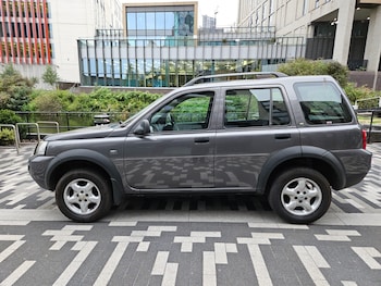 Land Rover - Freelander