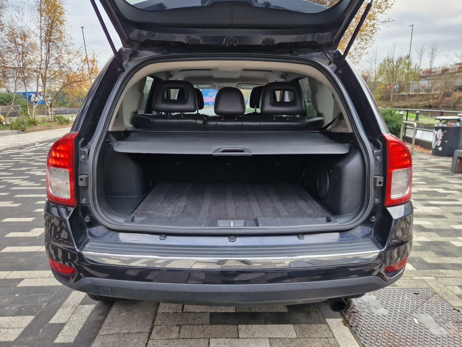 Used Jeep Compass 2011 for sale - 77885506: Photo 8