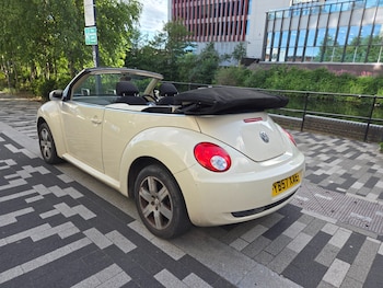 Used Volkswagen Beetle 2008 for sale - 78742076: Photo
