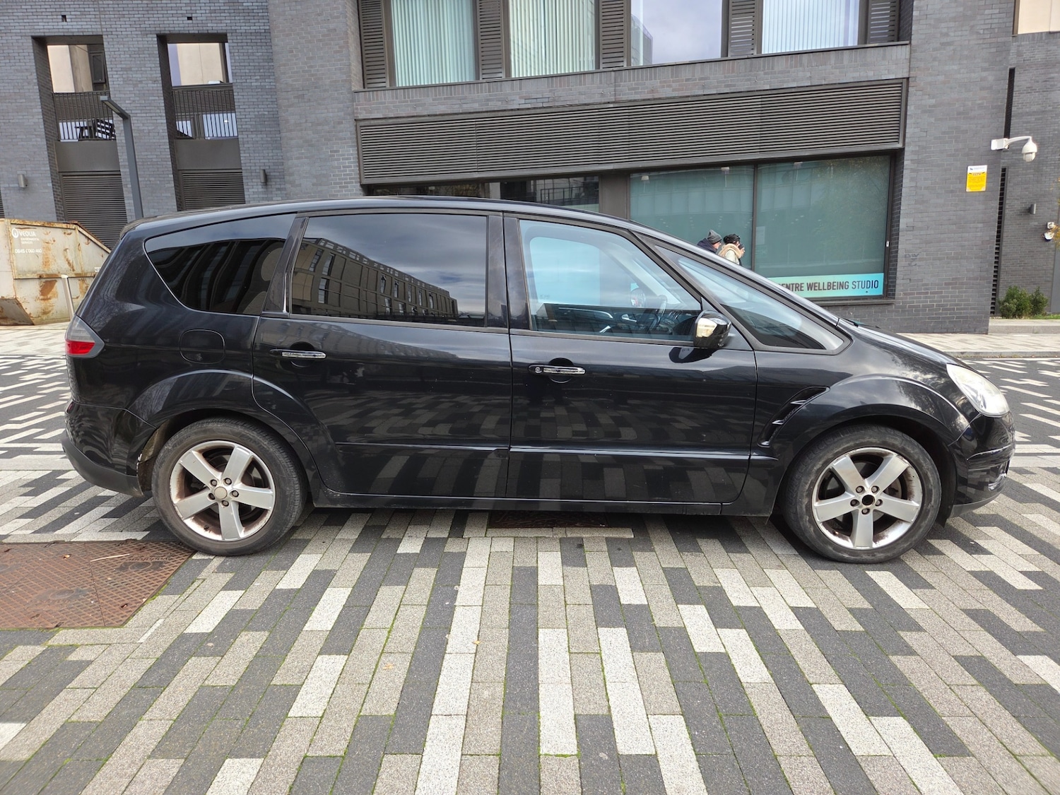 Used Ford S-Max 2009 for sale - 76616637: Photo 18