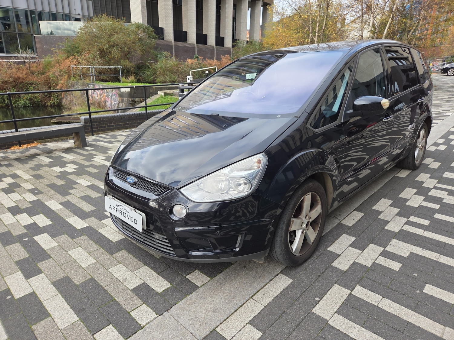 Used Ford S-Max 2009 for sale - 76616637: Photo 19