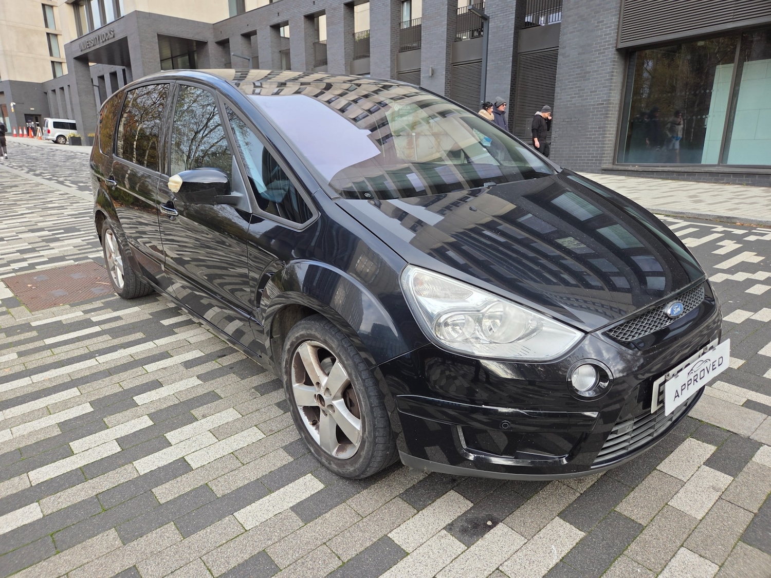Used Ford S-Max 2009 for sale - 76616637: Photo 2