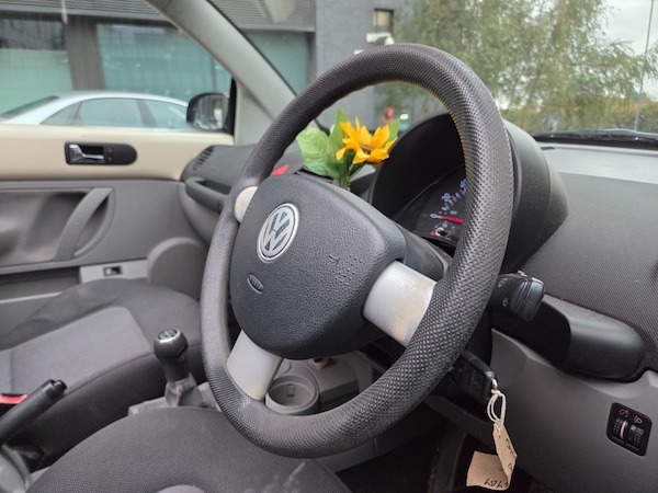 Used Volkswagen Beetle 2005 for sale - 76292307: Photo 15