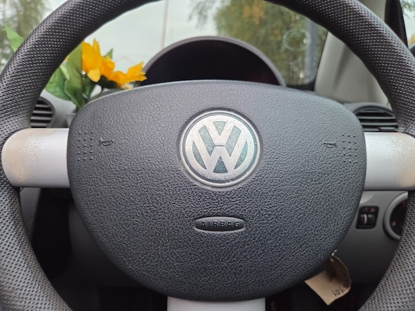 Used Volkswagen Beetle 2005 for sale - 76292307: Photo 17