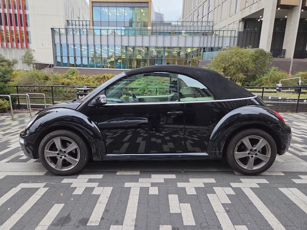 Used Volkswagen Beetle 2005 for sale - 76292307: Photo 8