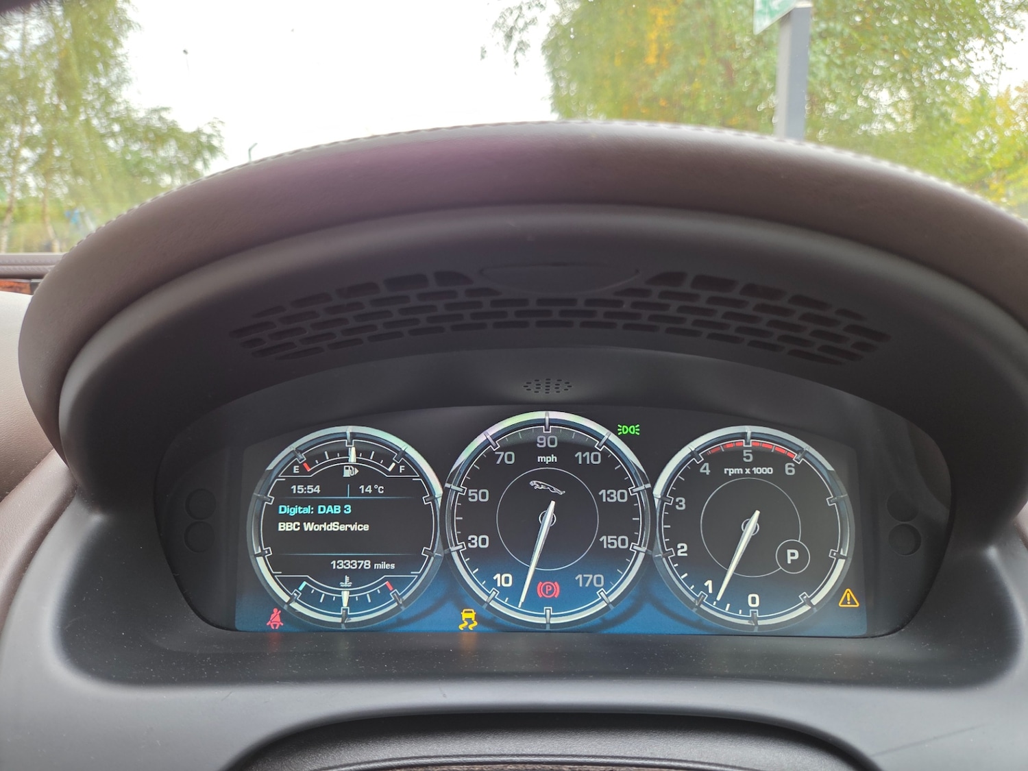 Used Jaguar XJ 2010 for sale - 76211960: Photo 16