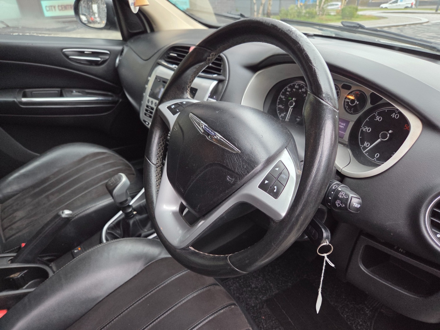 Used Chrysler Delta 2012 for sale - 77247706: Photo 10