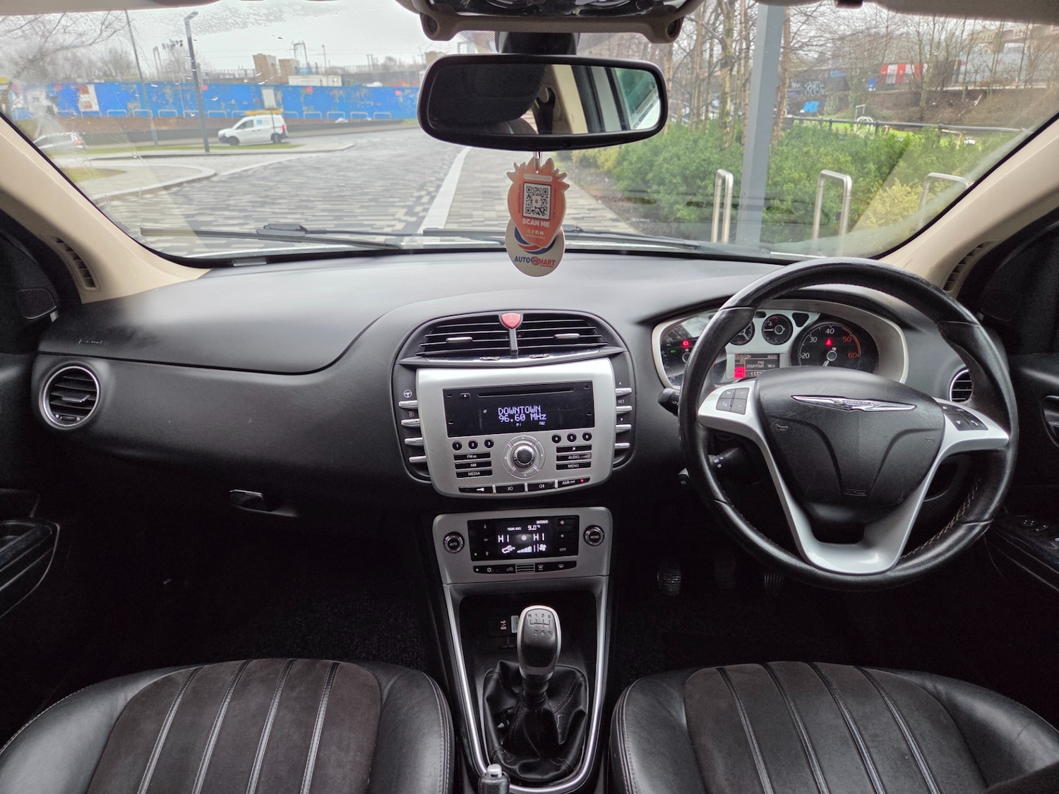 Used Chrysler Delta 2012 for sale - 77247706: Photo 11