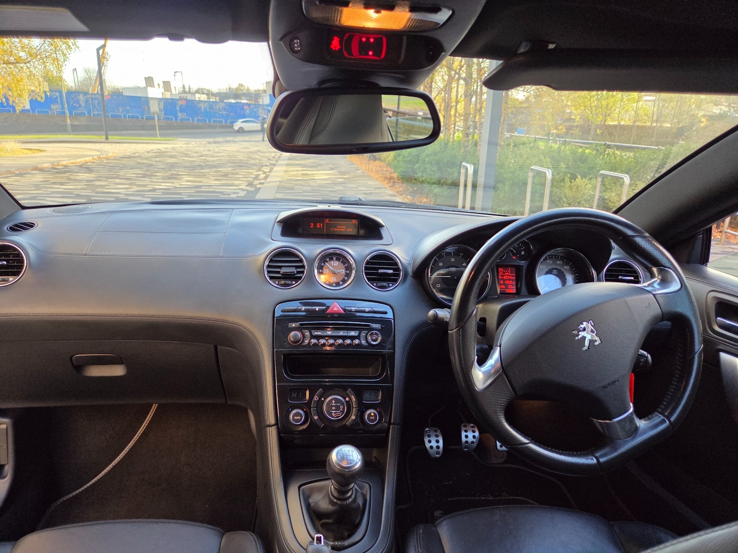 Used Peugeot RCZ 2010 for sale - 77359387: Photo 12