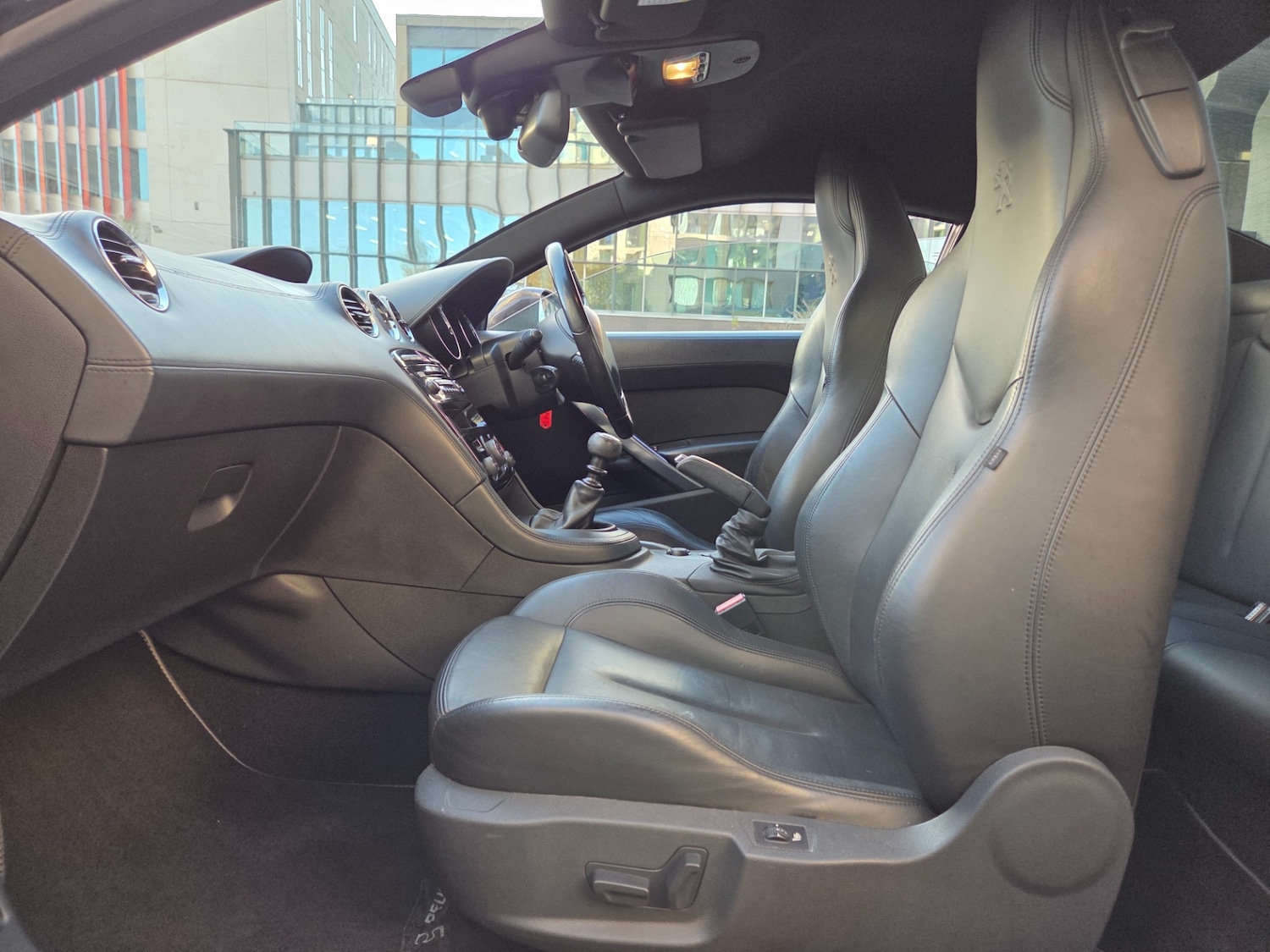 Used Peugeot RCZ 2010 for sale - 77359387: Photo 9