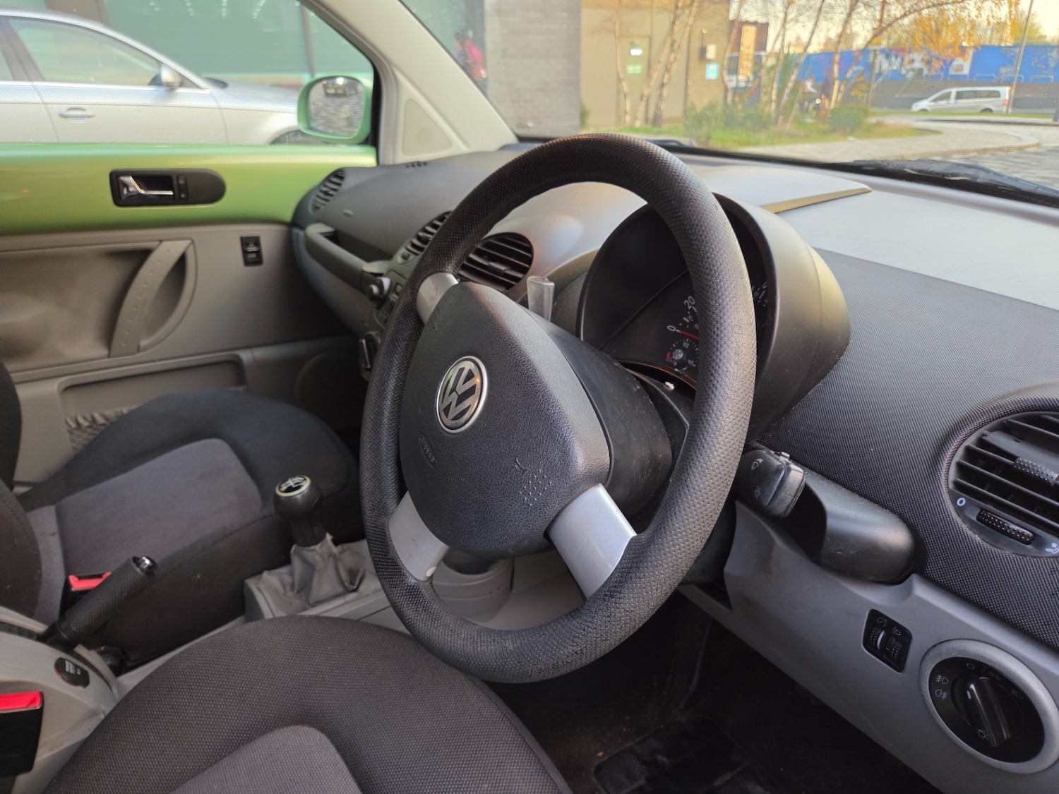 Used Volkswagen Beetle 2003 for sale - 76799646: Photo 10