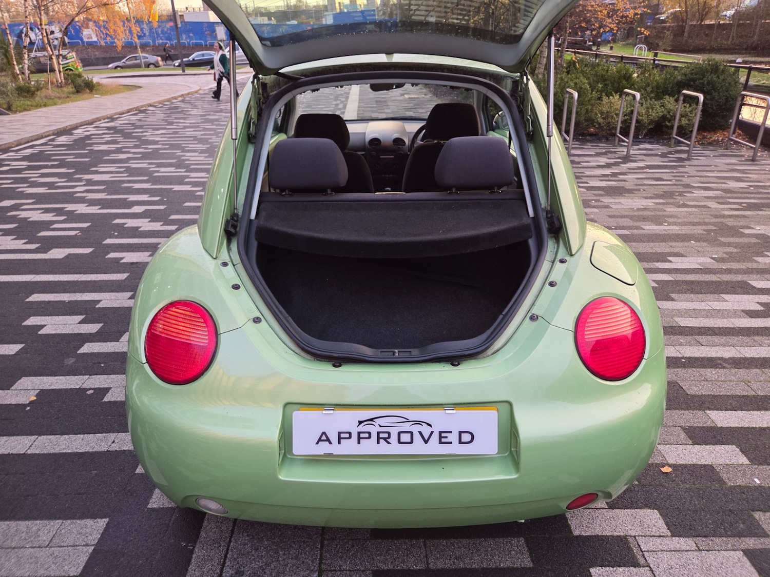 Used Volkswagen Beetle 2003 for sale - 76799646: Photo 6